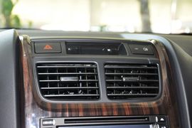 2013款起亚狮跑2.0L