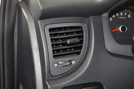 2013款起亚狮跑2.0L