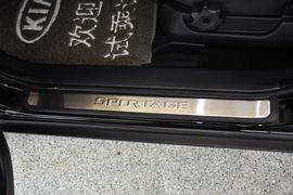 2013款起亚狮跑2.0L