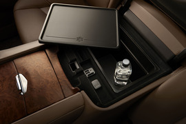 2015款凯迪拉克凯雷德Platinum