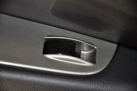 2014款东风风行景逸LV