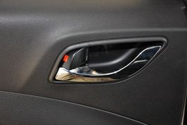 2014款东风风行景逸LV