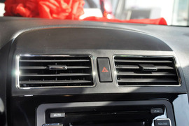 2014款东风风行景逸LV