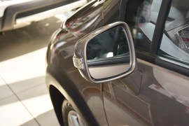 2014款东风风行景逸LV