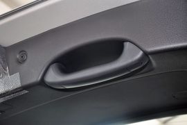 2013款起亚索兰托2.4L汽油四驱豪华版5座