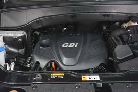 2013款起亚索兰托2.4L汽油四驱豪华版5座