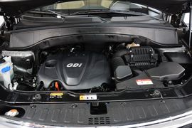 2013款起亚索兰托2.4L汽油四驱豪华版5座