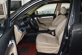 2013款起亚索兰托2.4L汽油四驱豪华版5座