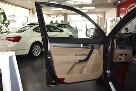 2013款起亚索兰托2.4L汽油四驱豪华版5座