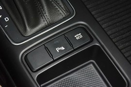 2013款起亚索兰托2.4L汽油四驱豪华版5座