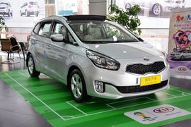 2013款起亚新佳乐2.0L