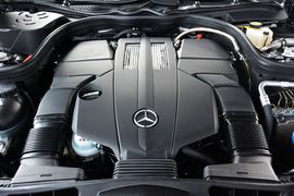 2015款奔驰E320L运动豪华型