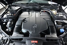 2015款奔驰E320L运动豪华型