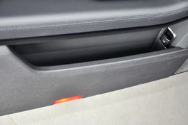 2015款奔驰E320L运动豪华型
