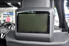 2015款奔驰E320L运动豪华型