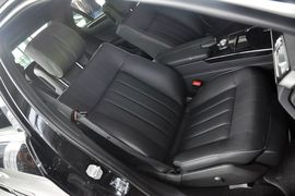 2015款奔驰E320L运动豪华型