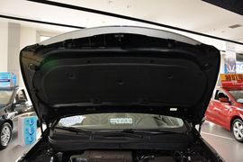 2014款现代索纳塔八2.4L自动领先版