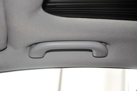 2014款现代索纳塔八2.4L自动领先版