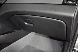 2014款现代索纳塔八2.4L自动领先版