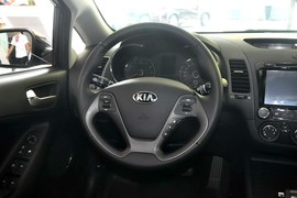 2014款起亚K3S