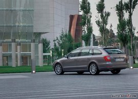 2010款斯柯达昊锐Combi