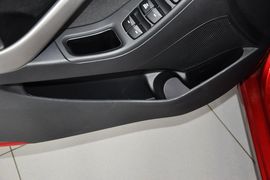 2012款现代朗动1.6L