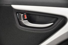 2012款现代朗动1.6L