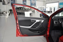 2012款现代朗动1.6L