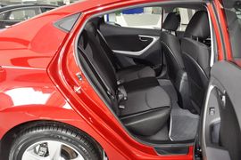 2012款现代朗动1.6L