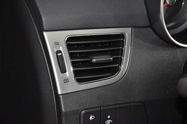 2012款现代朗动1.6L