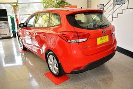 2013款起亚新佳乐2.0L