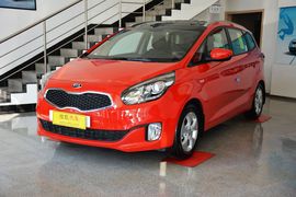 2013款起亚新佳乐2.0L