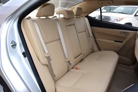 2014款丰田卡罗拉1.8L