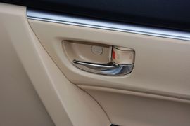 2014款丰田卡罗拉1.8L