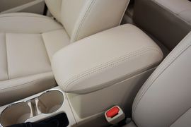 2014款丰田卡罗拉1.8L