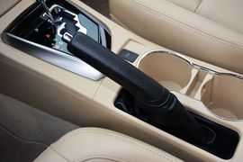 2014款丰田卡罗拉1.8L