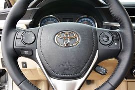 2014款丰田卡罗拉1.8L