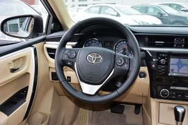 2014款丰田卡罗拉1.8L