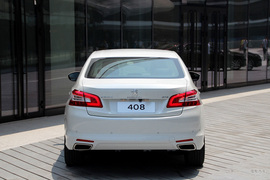 购车必看！标致408旗舰版实用性深度体验