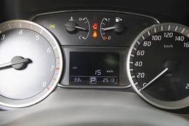 2012款日产轩逸1.8L