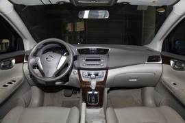 2012款日产轩逸1.8L