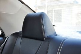 2014款比亚迪速锐1.5L手动尊贵型