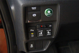 奥德赛2.4L至尊版试驾