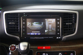 奥德赛2.4L至尊版试驾