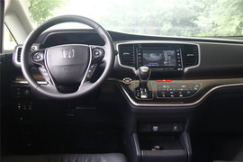 奥德赛2.4L至尊版试驾