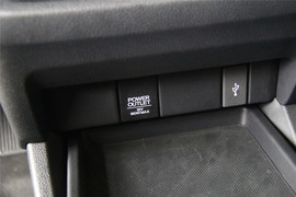 奥德赛2.4L至尊版试驾