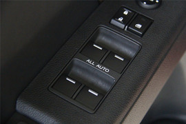 奥德赛2.4L至尊版试驾