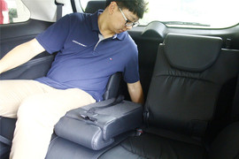 奥德赛2.4L至尊版试驾