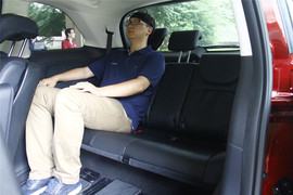 奥德赛2.4L至尊版试驾