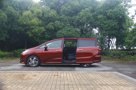 奥德赛2.4L至尊版试驾